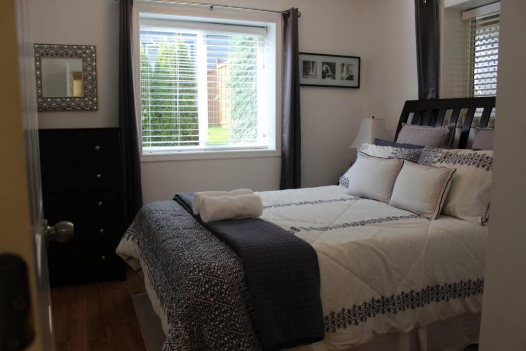 Memory Lane Guest Suite Sooke Exterior foto